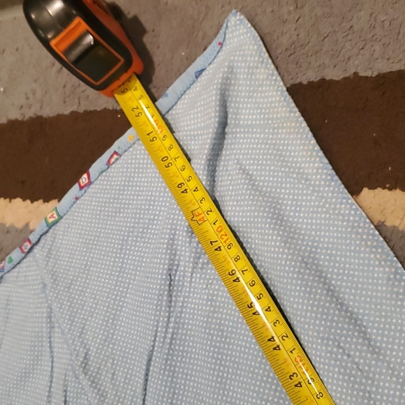 Homemade ABC throw - Picture 4 of 4